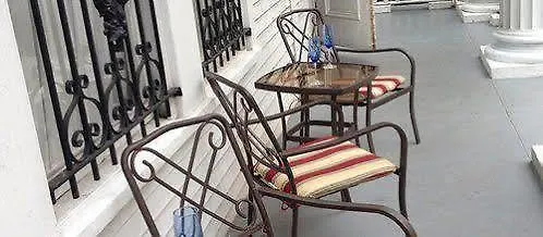The Confederate House 3*