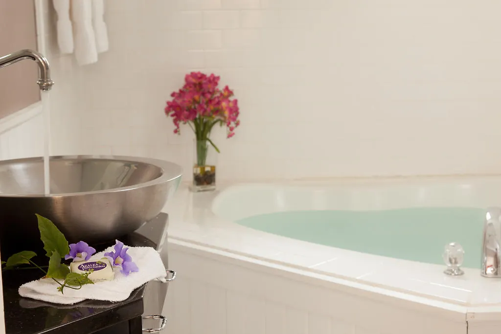 Azalea And Bed & Breakfast 5*