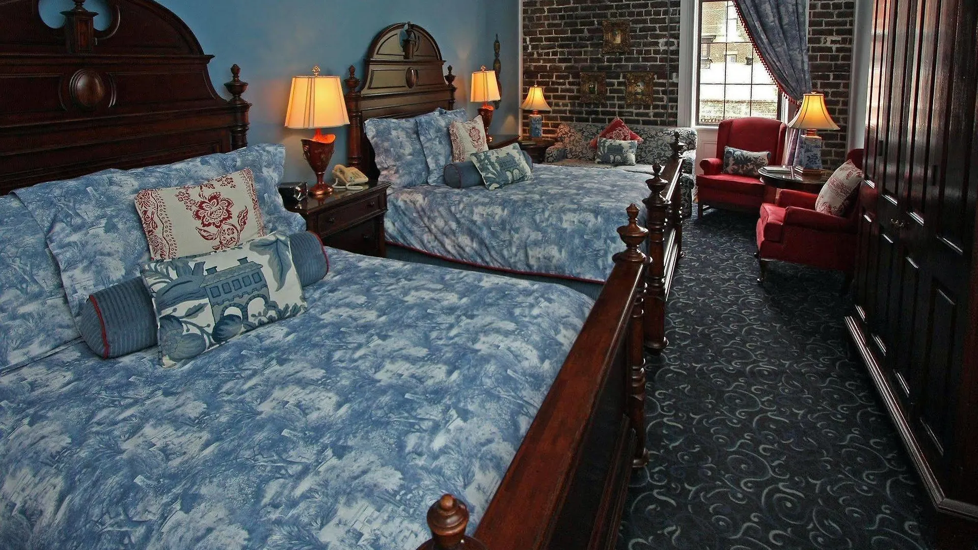 Hotel East Bay Inn, Historic Of Collection Savannah