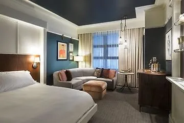 Perry Lane Hotel, A Luxury Collection Hotel,