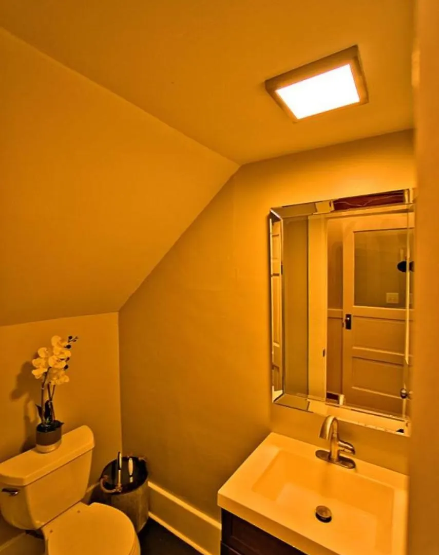 420waldburg A - Modern Apt With Southern Charm Blocks From Forsyth *