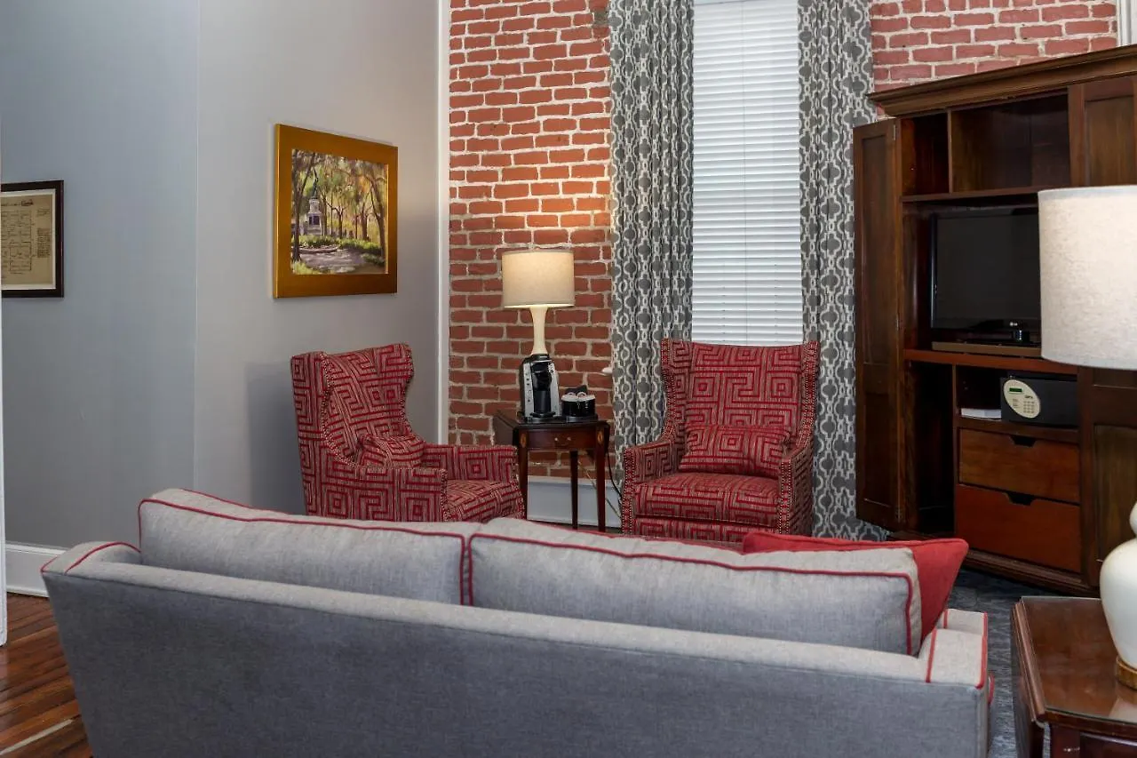 Hotel East Bay Inn, Historic Of Collection