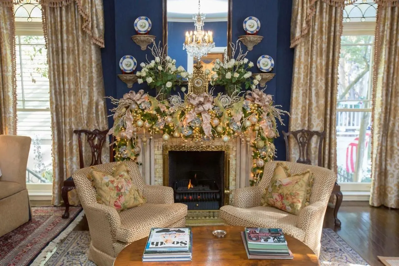 Ballastone Hotel 4*