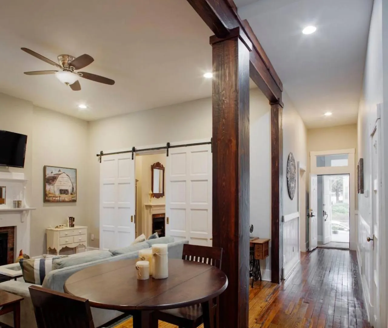 414 Waldburg A - Newly Renovated Apt With Outdoor Space! Apartment *