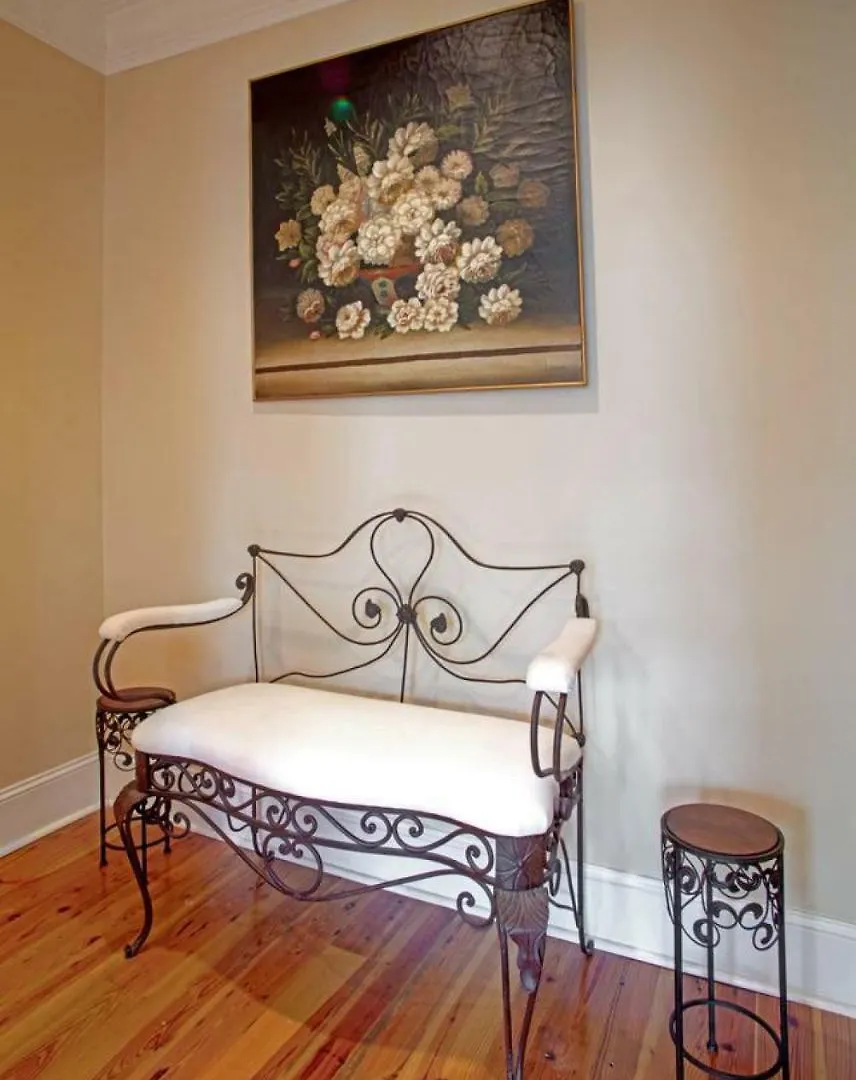 Beautiful 3bed Townhome In Historic Downtown Savannah