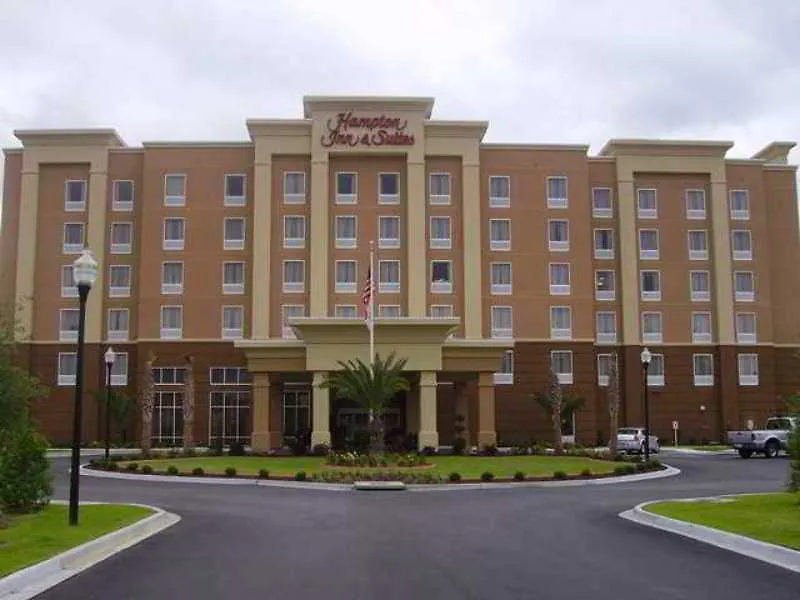 Hampton & - I-95 South - Gateway Hotell
