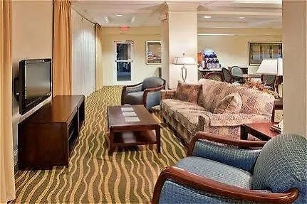 Express & Midtown By Ihg Hotel