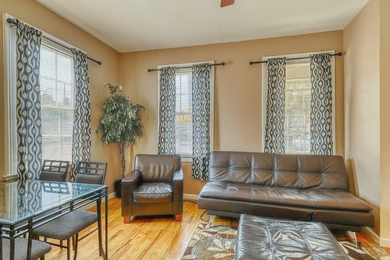 City Line Holiday home