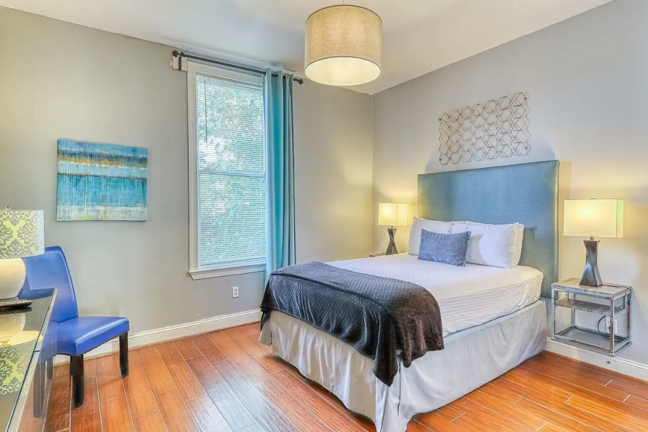 Lez Frederick: Premier Holiday home *