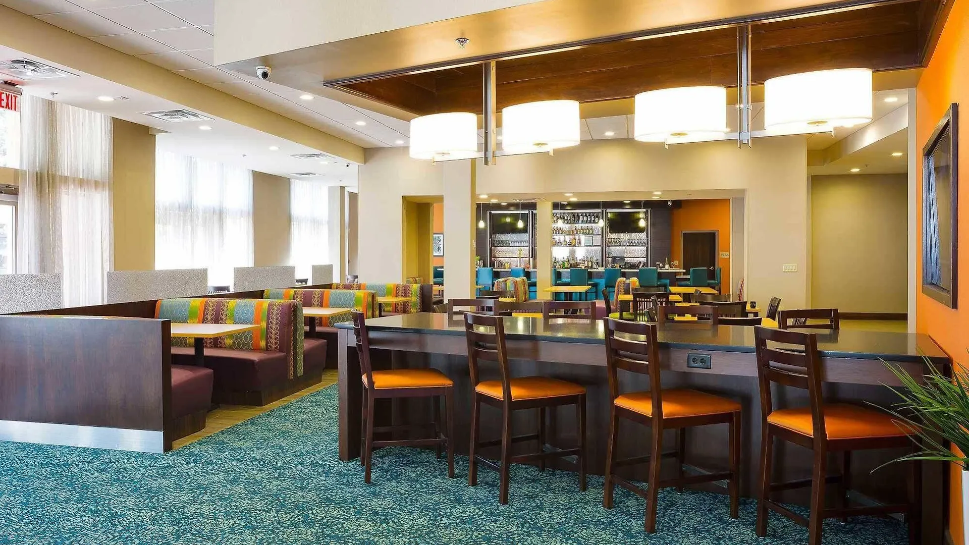 Fairfield & By Marriott Downtown Historic District 3*