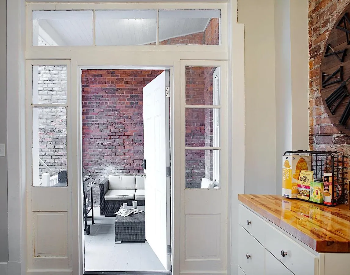 Newly Renovated Historic Townhome! 公寓 薩凡納