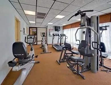 Hyatt Place Airport Hotell