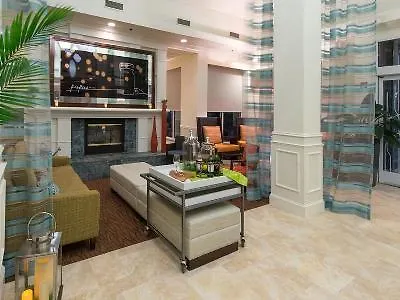 Hilton Garden Airport Hotel