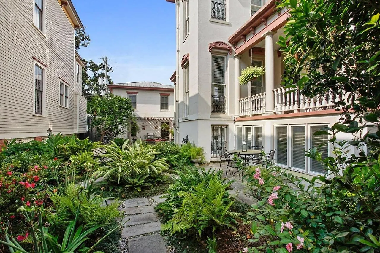 Apartment At Historic Award Winning Mansion Savannah