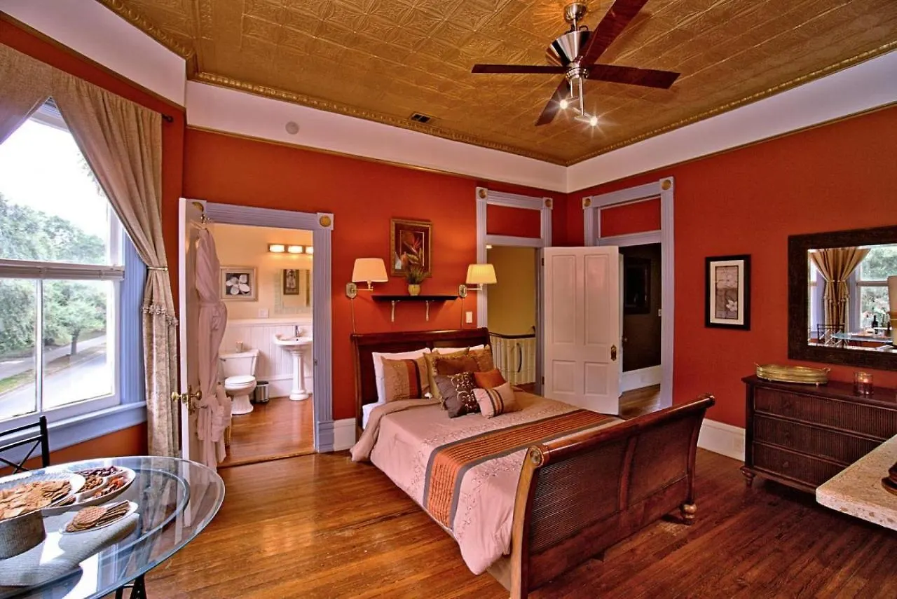 Bed & Breakfast Huge Victorian Beauty Overlooking Forsyth Park *