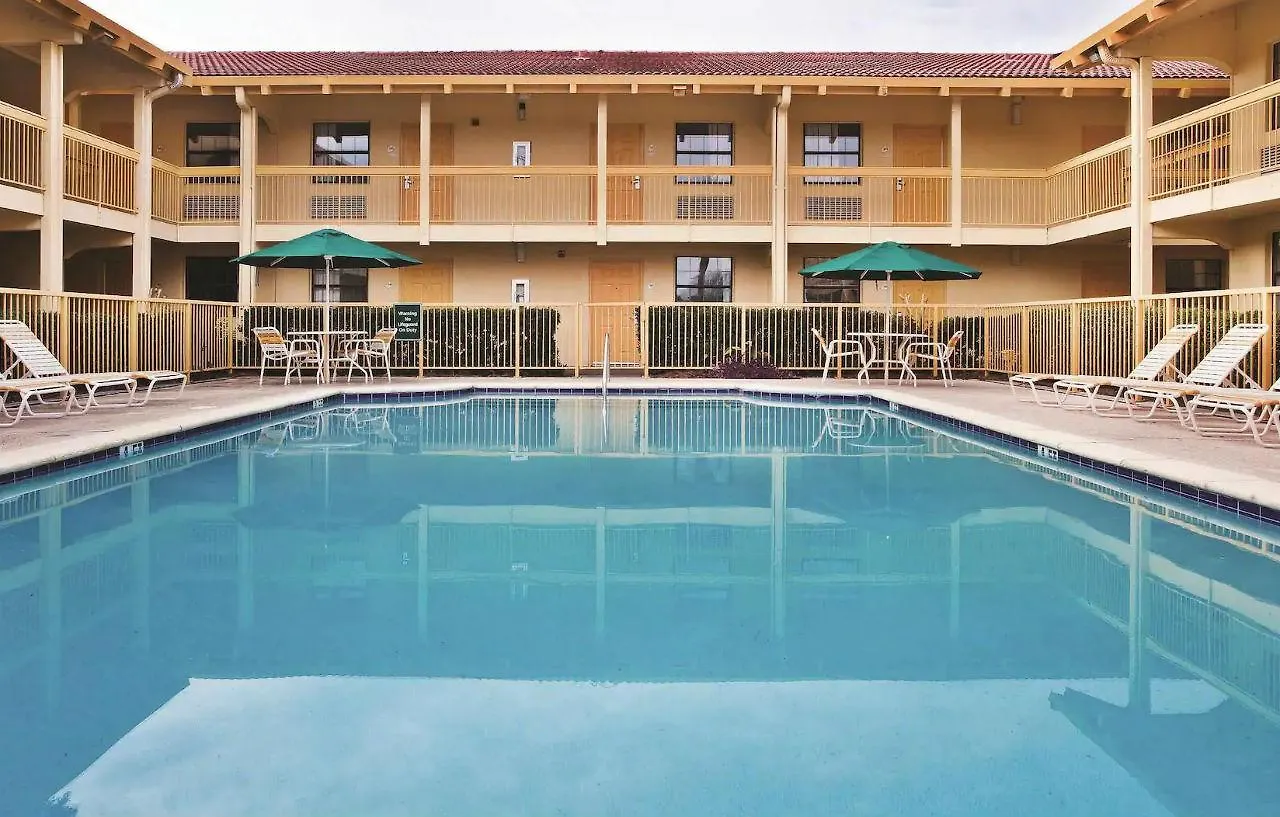 Hotel La Quinta By Wyndham Midtown Savannah