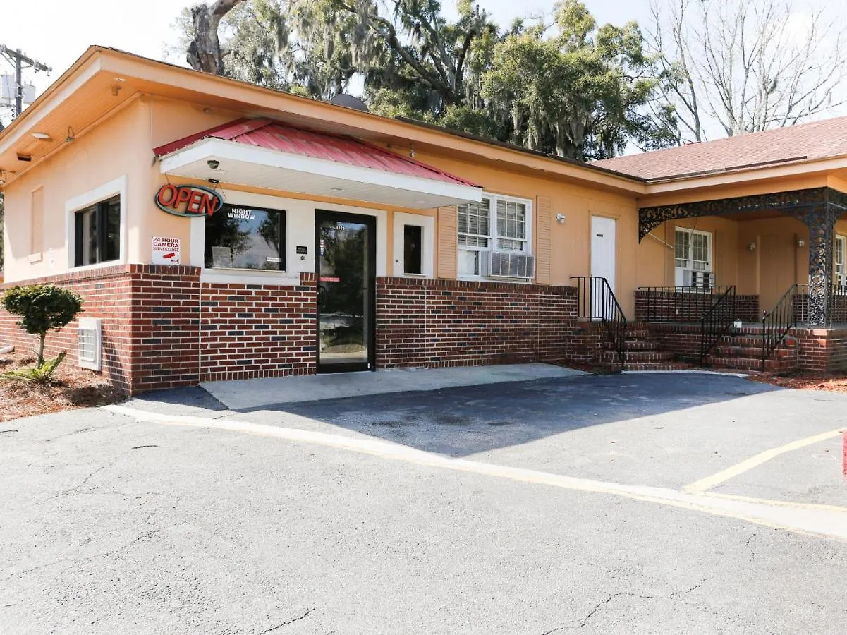 Ga Hwy 17 Otel 2*