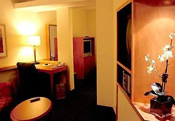 フェアフィールド アンド スイーツ サバンナ I-95 サウス 3* ジョージタウン