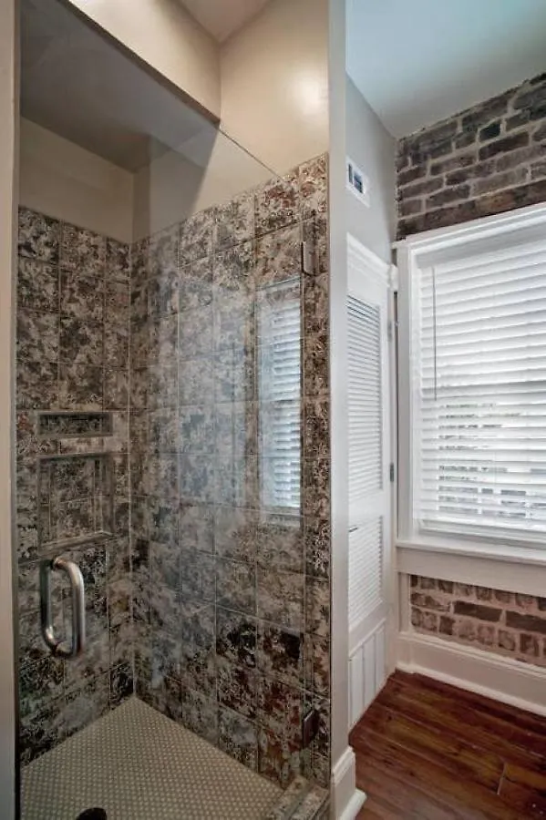 Newly Renovated 4 Bed 3 Bath And 2 Parking Spots *