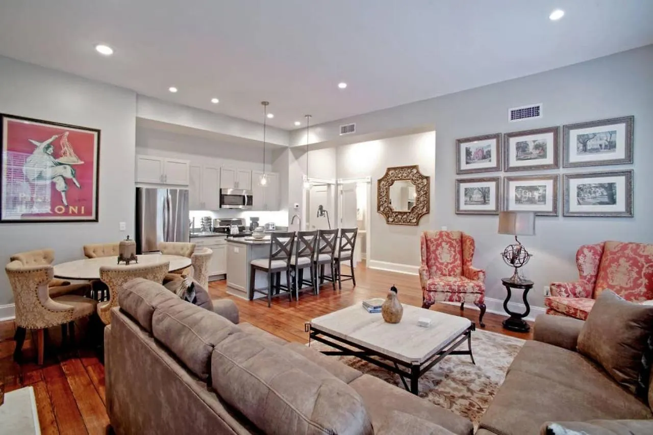 Casa vacanze Restored Historic 5 Bedroom 4 And A Half Bath *