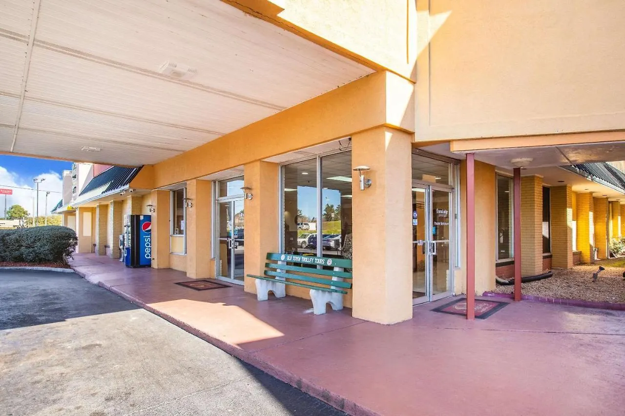 Hotel Econo Choice I 95 Gateway 24 Hour Fitness Center On Site Guest Laundry On Site Perkins Restaurant