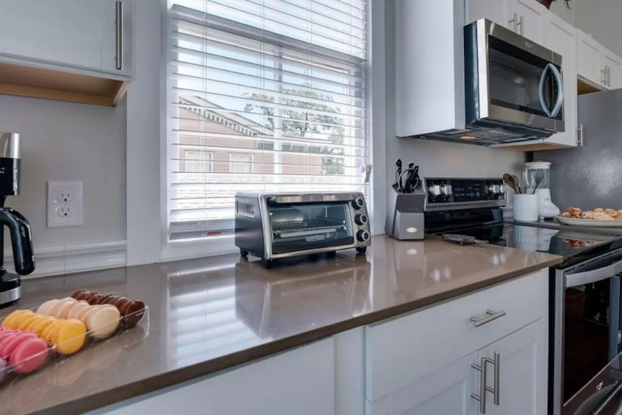 Bed and breakfast 111 Waldburg Street Beautifully Renovated Historic 5 Bedroom 5 Bath