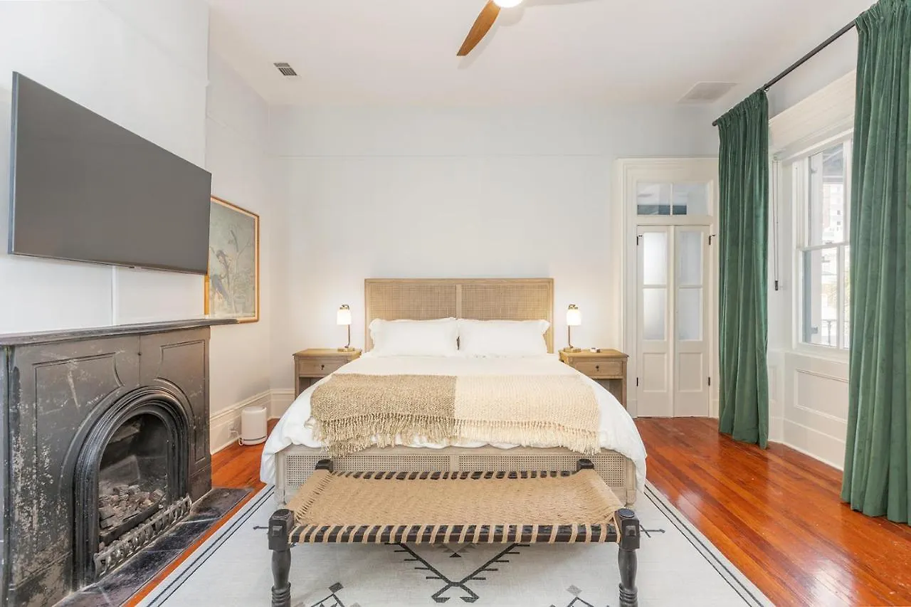 Bed & Breakfast Bellwether House 5*