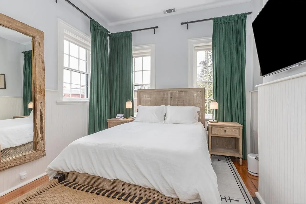 Bellwether House Bed & Breakfast Savannah