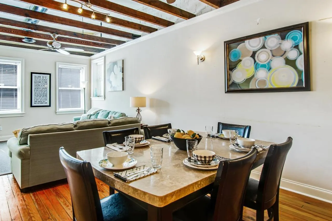 Historic Market Loft Off Broughton Savannah