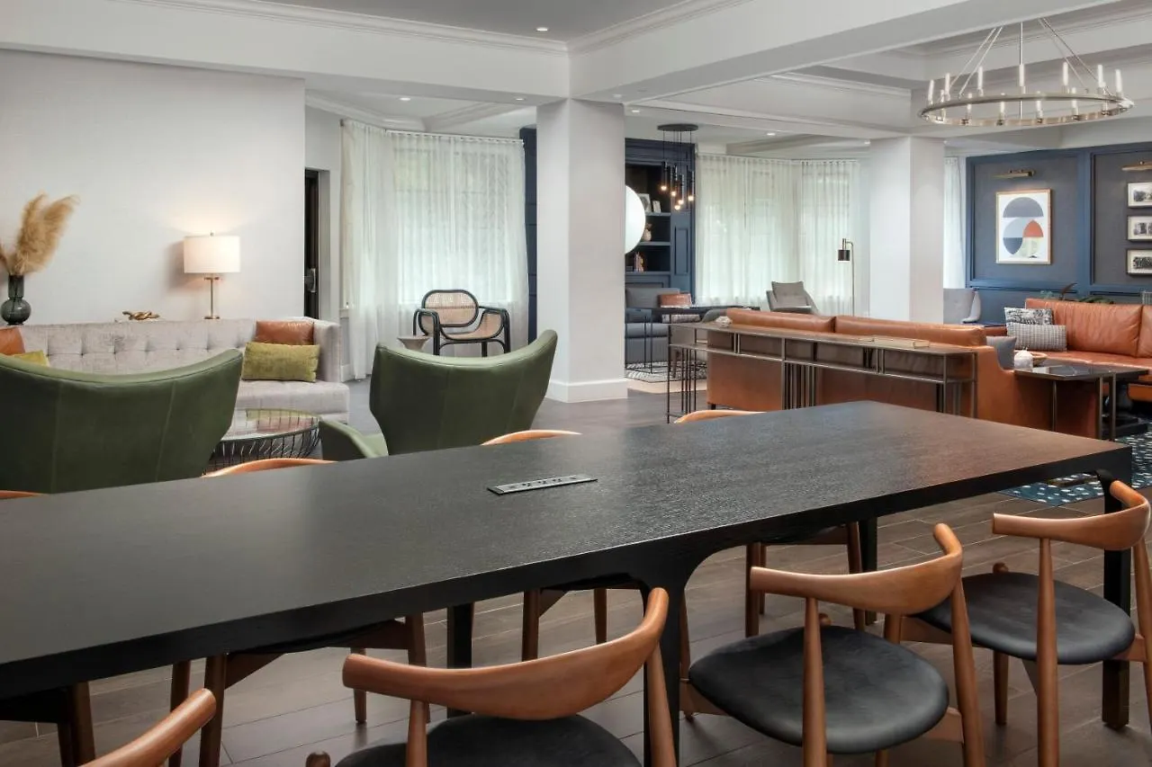 Hotel Courtyard By Marriott Downtown - Historic District 3*