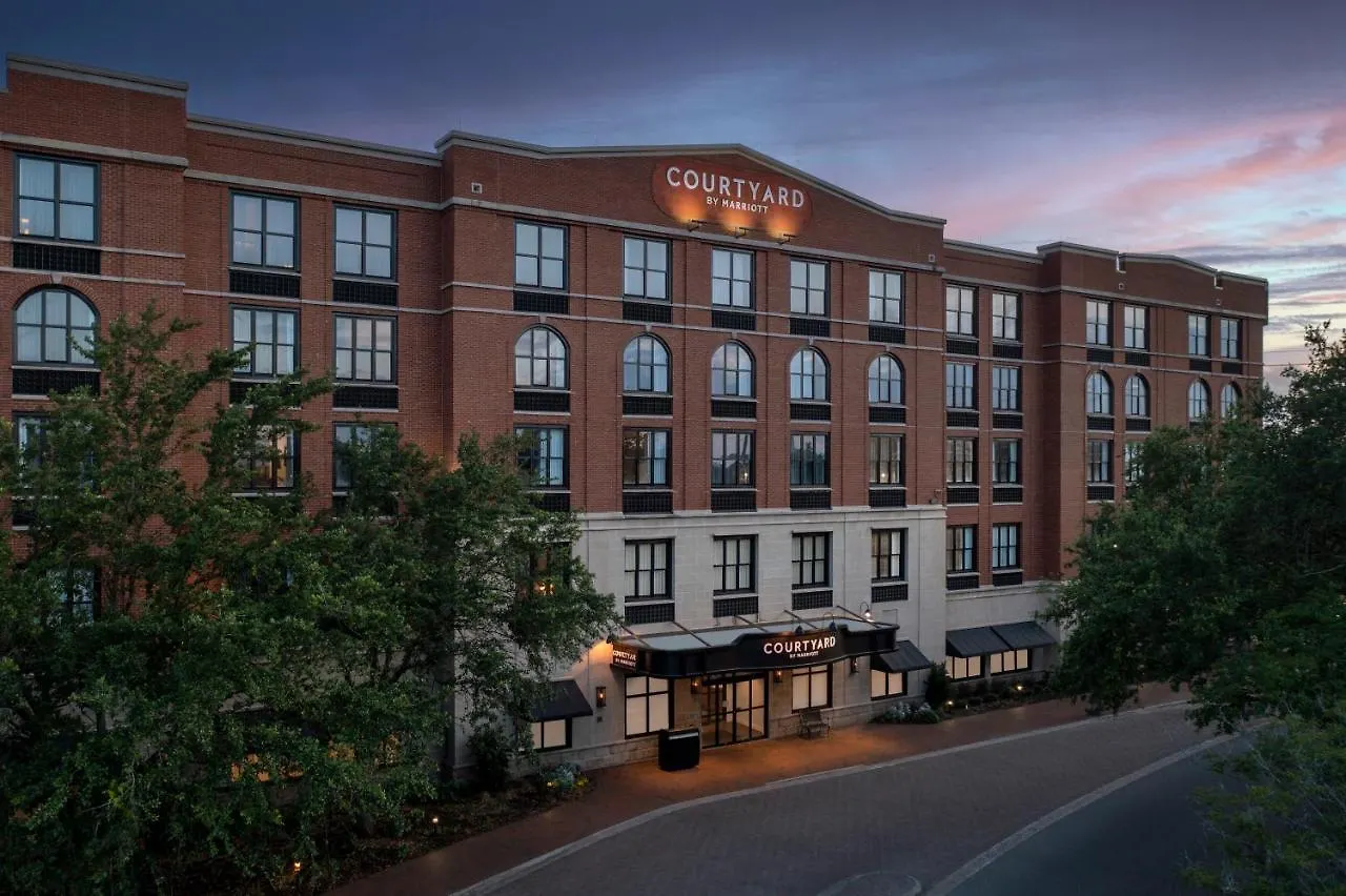 Courtyard By Marriott Downtown - Historic District Hotel