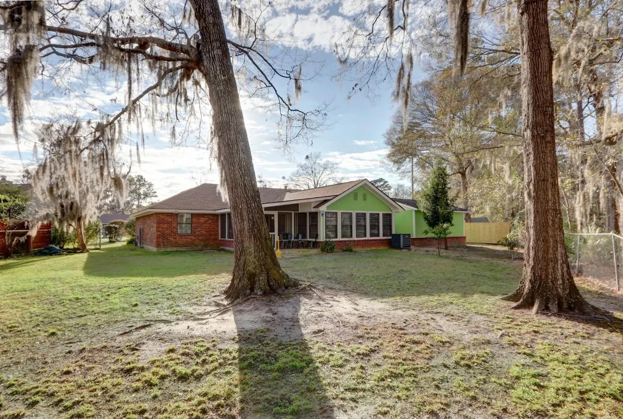 Semesterbostad Pooler Travelers Retreat I - Entire House - Savannah