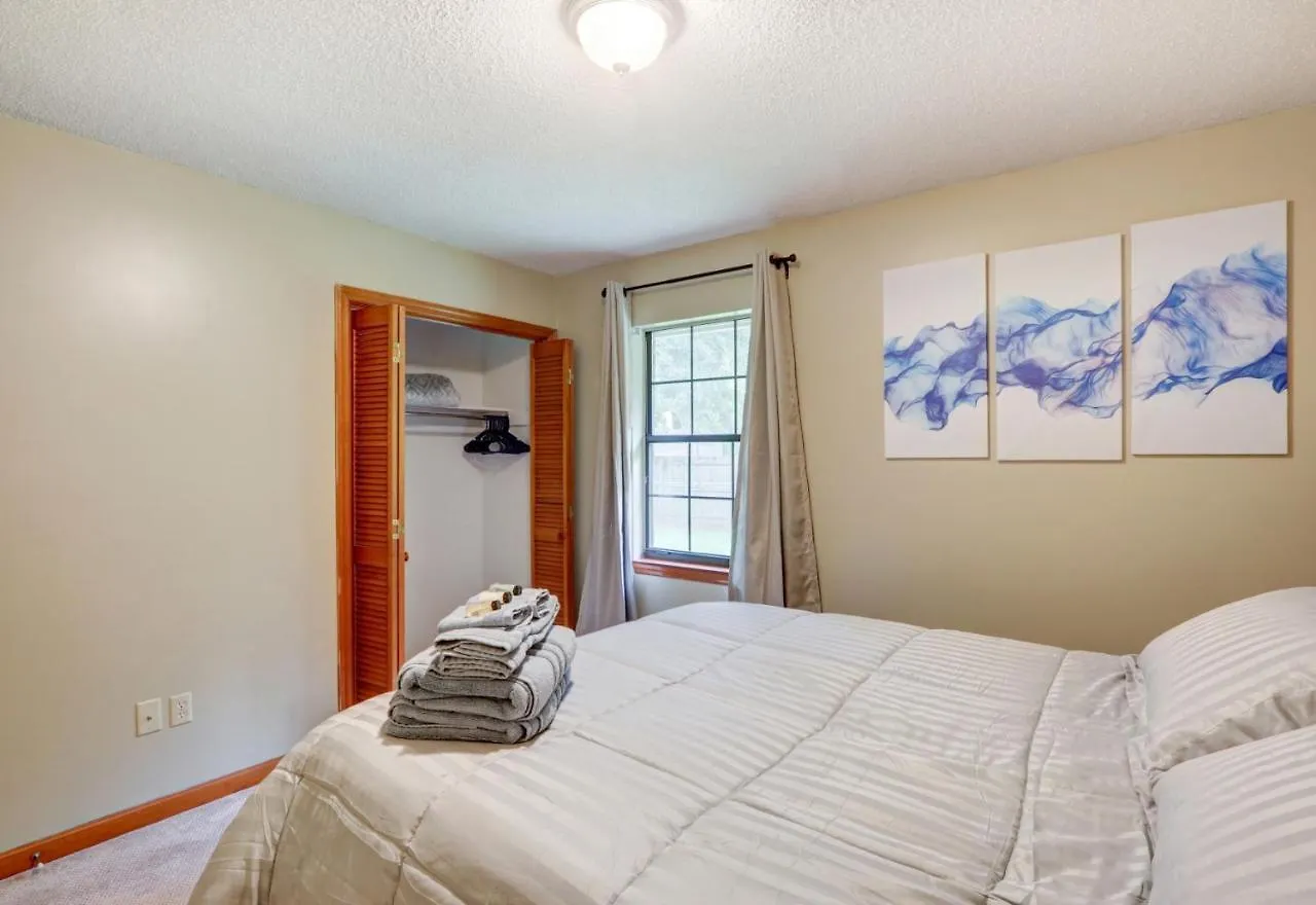 Σπίτι διακοπών Pooler Travelers Retreat Iv - Entire House -