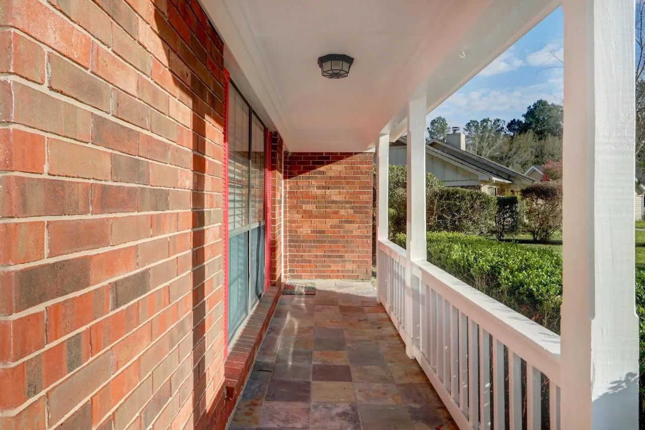 Semesterbostad Pooler Travelers Retreat I - Entire House -