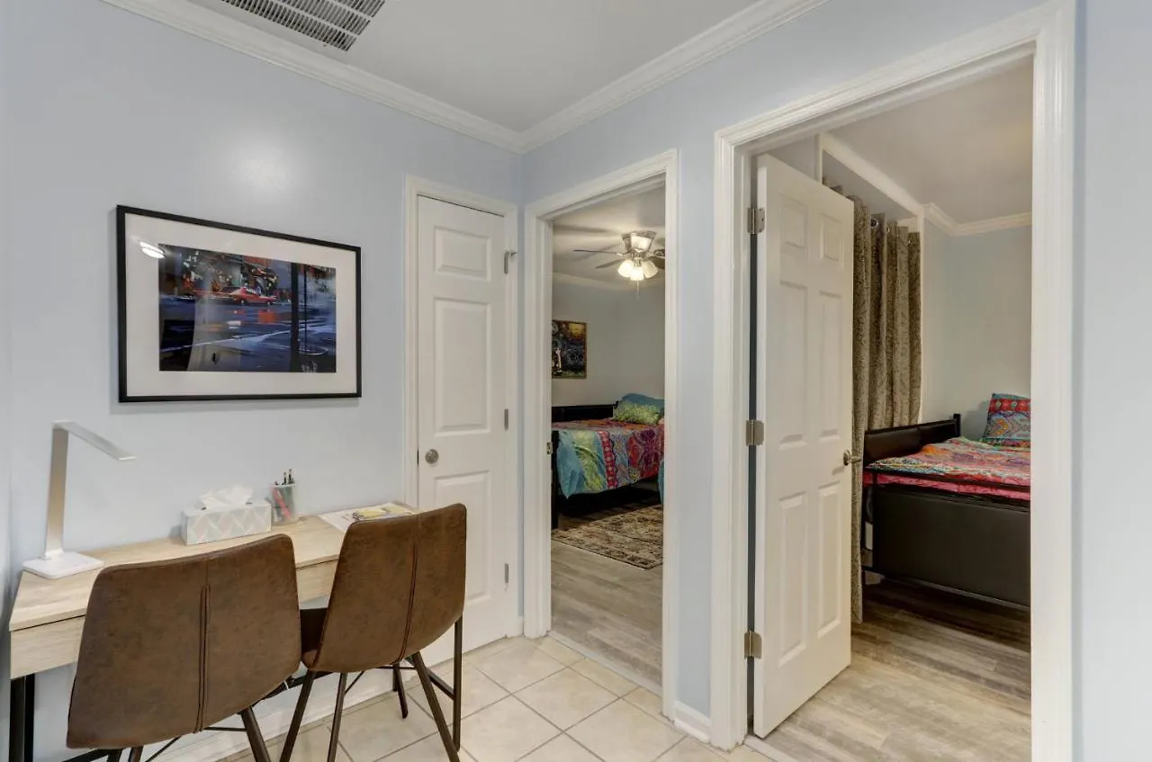Pooler Travelers Retreat I - Entire House - Semesterbostad *