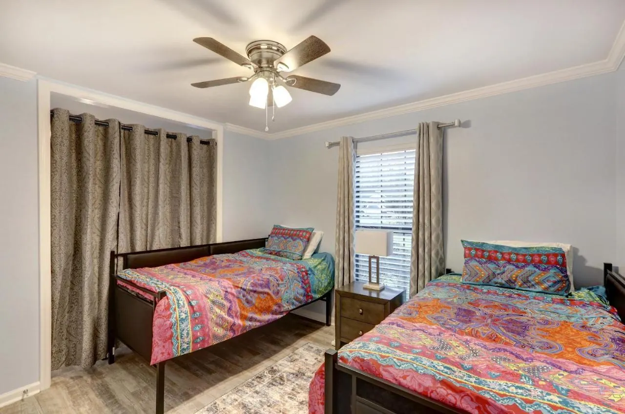 Pooler Travelers Retreat I - Entire House - * Savannah