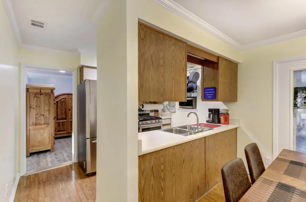 Pooler Travelers Retreat I - Entire House - Semesterbostad Savannah