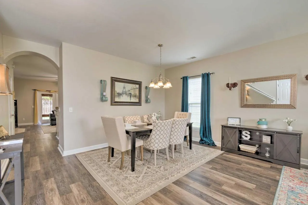 Feriehus Spacious Pooler With Family-friendly Perks Savannah