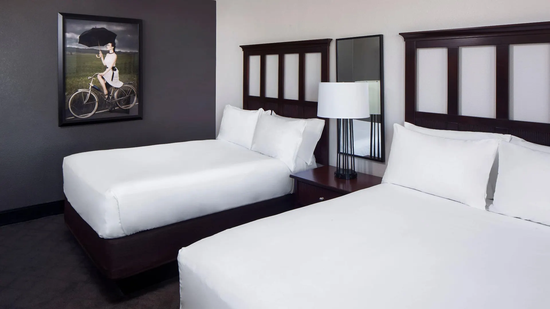 Hyatt Regency Hotel 4*