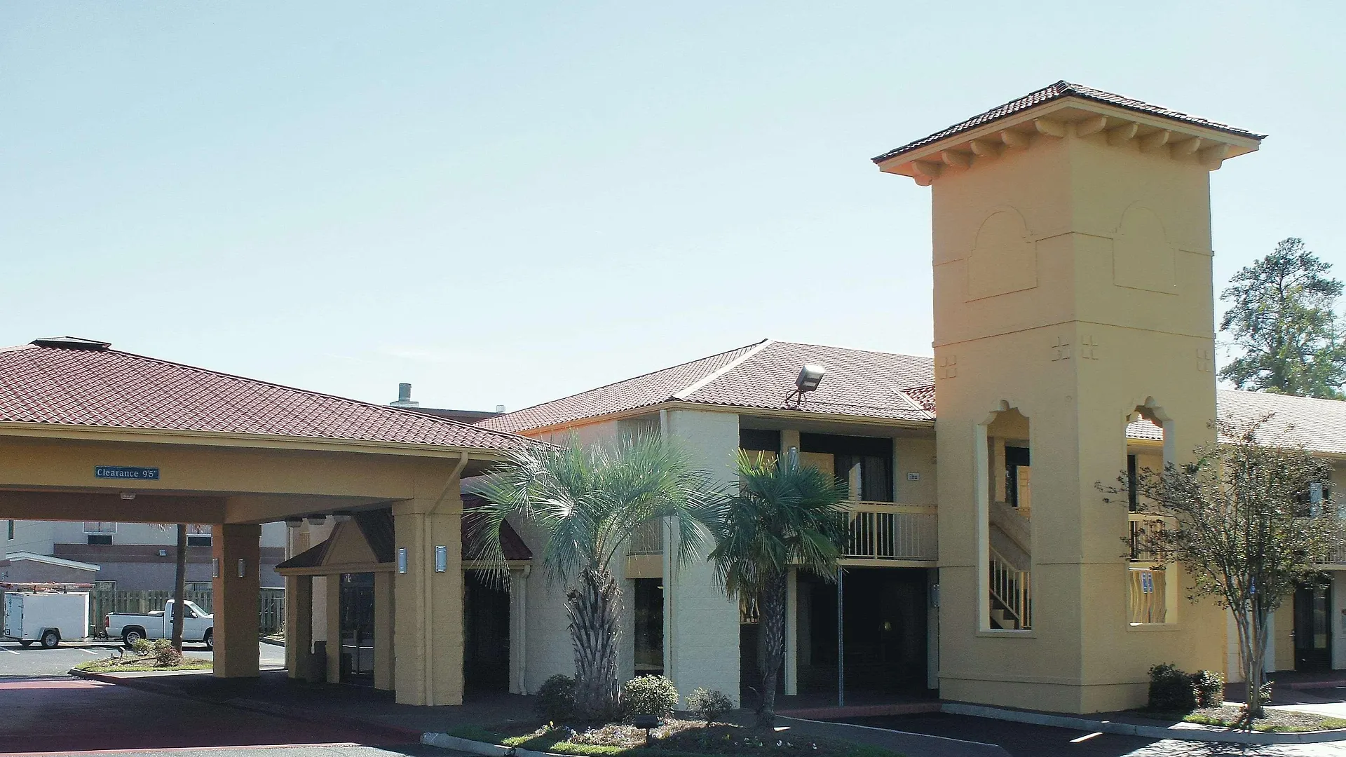 Super 8 By Wyndham Savannah