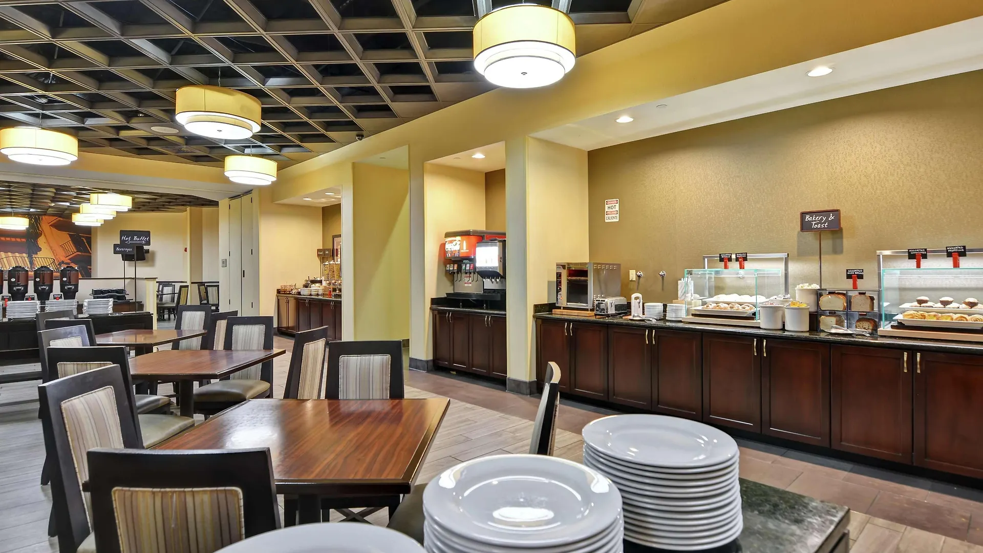 Embassy Airport Hotel 4*