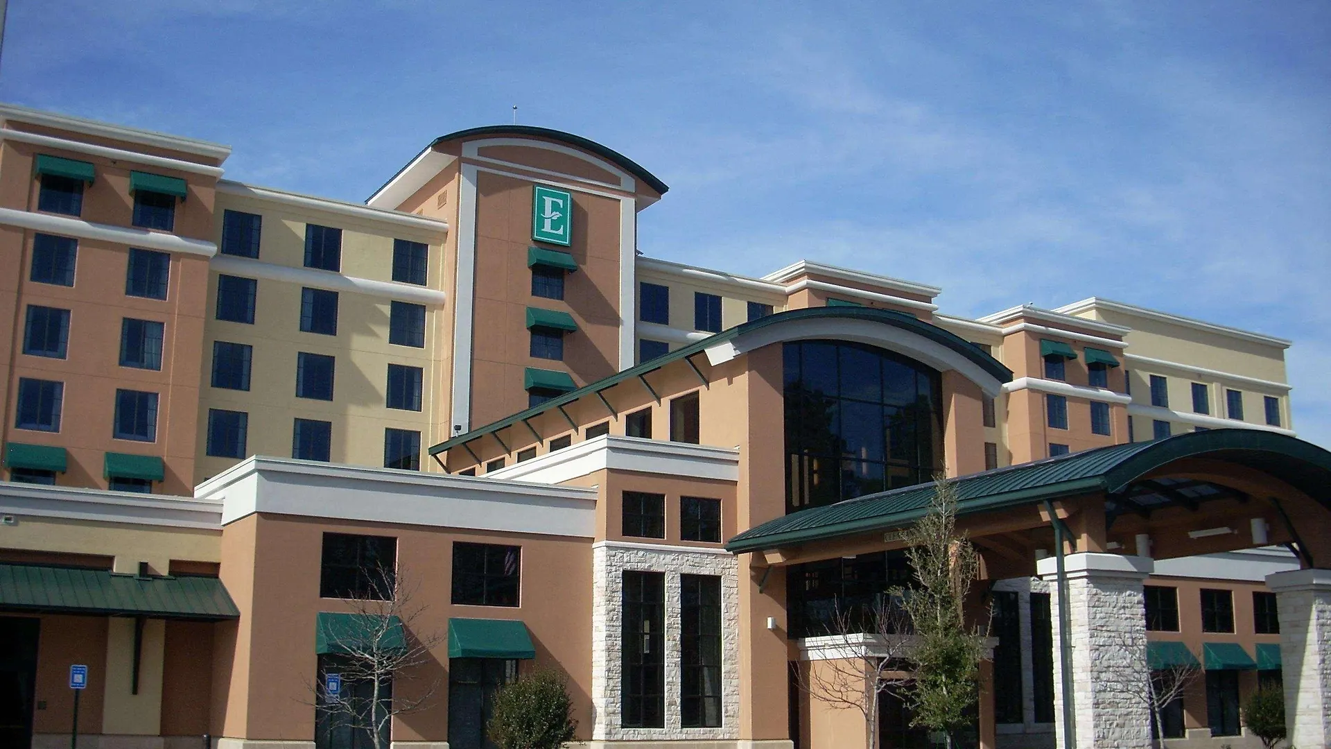 Hotel Embassy Airport Savannah