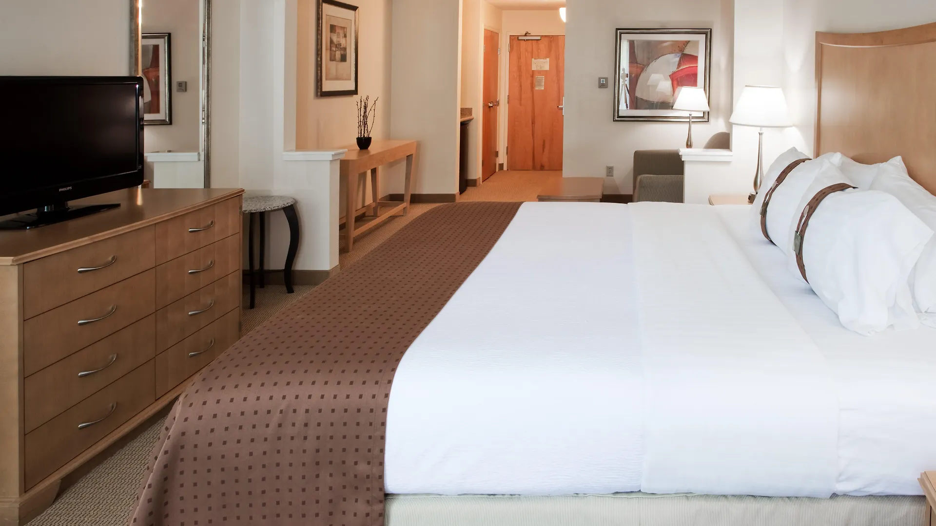 Hotel Western Premier I-95 Savannah Airport/ West