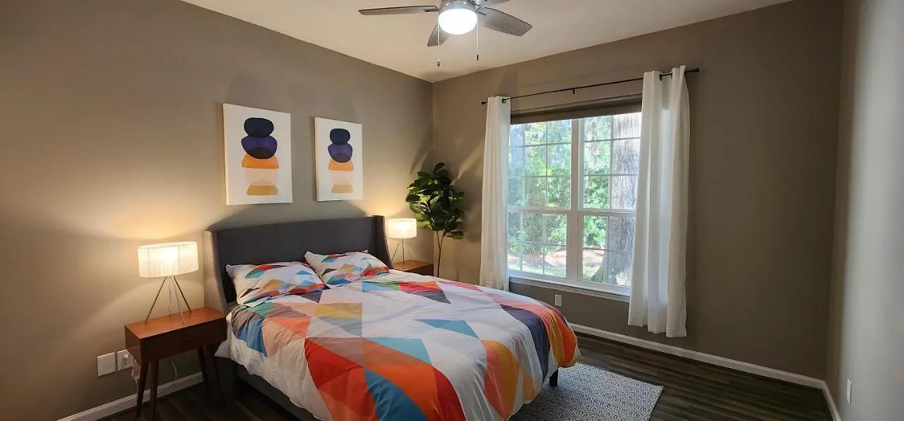 New! Wanna House, Modern, Great Location! Сasa de vacaciones Savannah