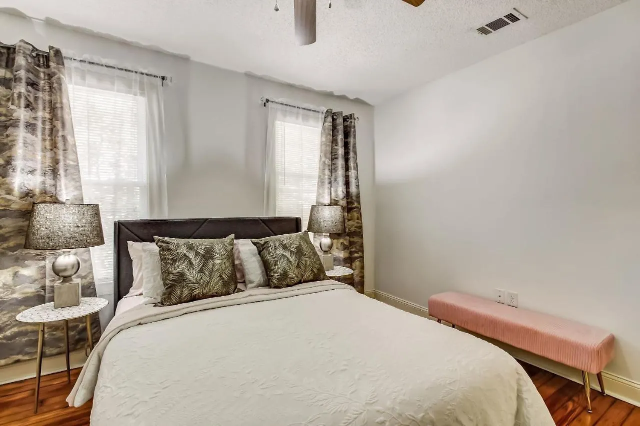 Apartmán Modern Luxury 1 Mile From Forsyth Park *