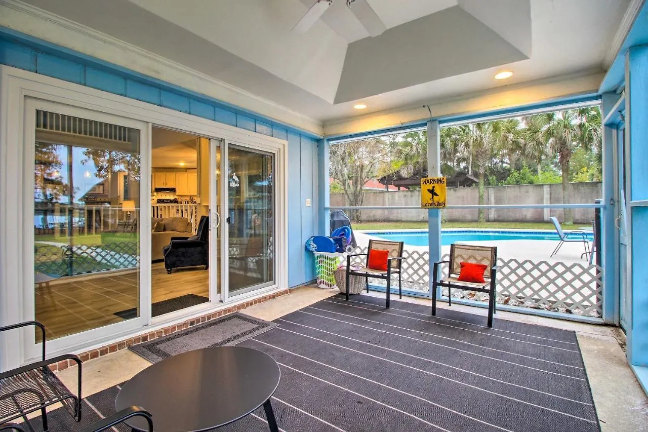 Riverfront Getaway With Pool And Dock! 펜션 서배너