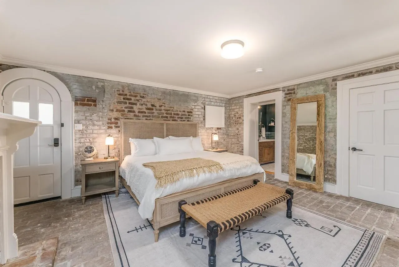 Bellwether House Bed & Breakfast Savannah