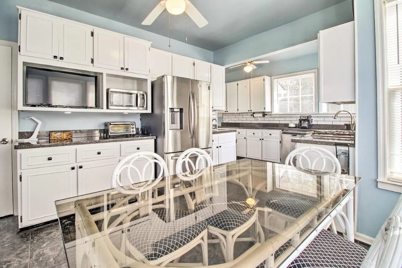 Family-friendly Vacation With Decks! * Savannah