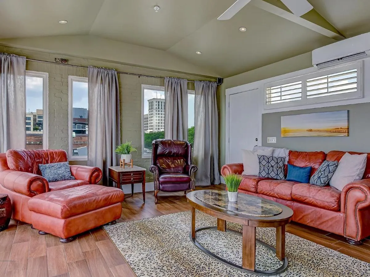 Σπίτι διακοπών Riverview Penthouse Σαβάνα