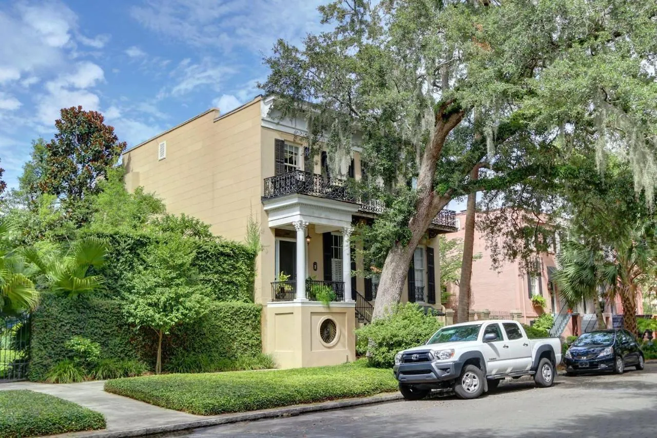Romancing The Jones Apartament Savannah